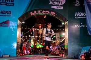 BIB: 5372
                            <button type="button" onclick="openModal(24875283)" class="btn btn-primary btn-sm float-right btn-popup" data-toggle="modal" data-target=".modal-high-quality">
                        <i class="fas fa-shopping-cart"></i> Add to Cart
                    </button>
                                            <button type="button" onclick="isThisMe(24875283, true)" class="btn btn-success btn-sm float-right btn-popup btn-isme hidden" data-toggle="tooltip" data-placement="bottom" title="นี่คือรูปของคุณใช่ไหม คลิกที่นี่เพื่อเอาเข้าอัลบั้ม">
                        <i class="fas fa-plus"></i> Add to album
                    </button>
                    <button type="button" onclick="isThisMe(24875283, false)" class="btn btn-warning btn-sm float-right btn-popup btn-isnotme hidden">
                        <i class="fas fa-ban"></i> Remove from album
                    </button>